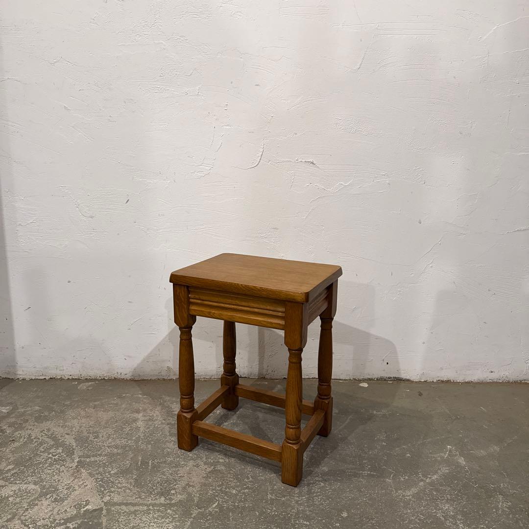 ヴィンテージ 木製サイドテーブル　花台