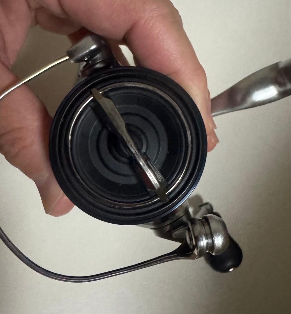 STRADIC 2500SHG-L スピニングリール