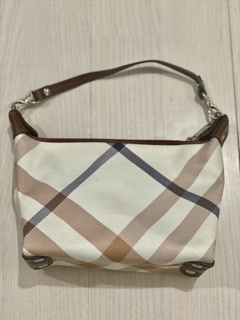 BURBERRY BLUELABEL アクセサリーポーチ ハンドバッグ