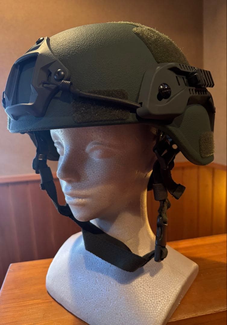 中華民国国軍　台湾軍　EMBH-105ヘルメット XL MICH 最終値下