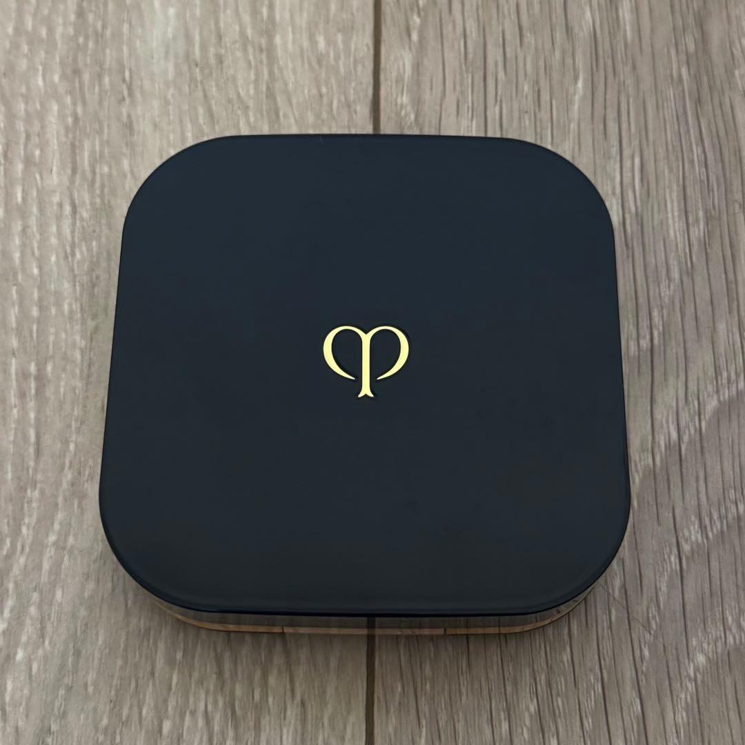 クレ・ド・ポー ボーテ タンクッションエクラ ルミヌ オークル20 ３点セット