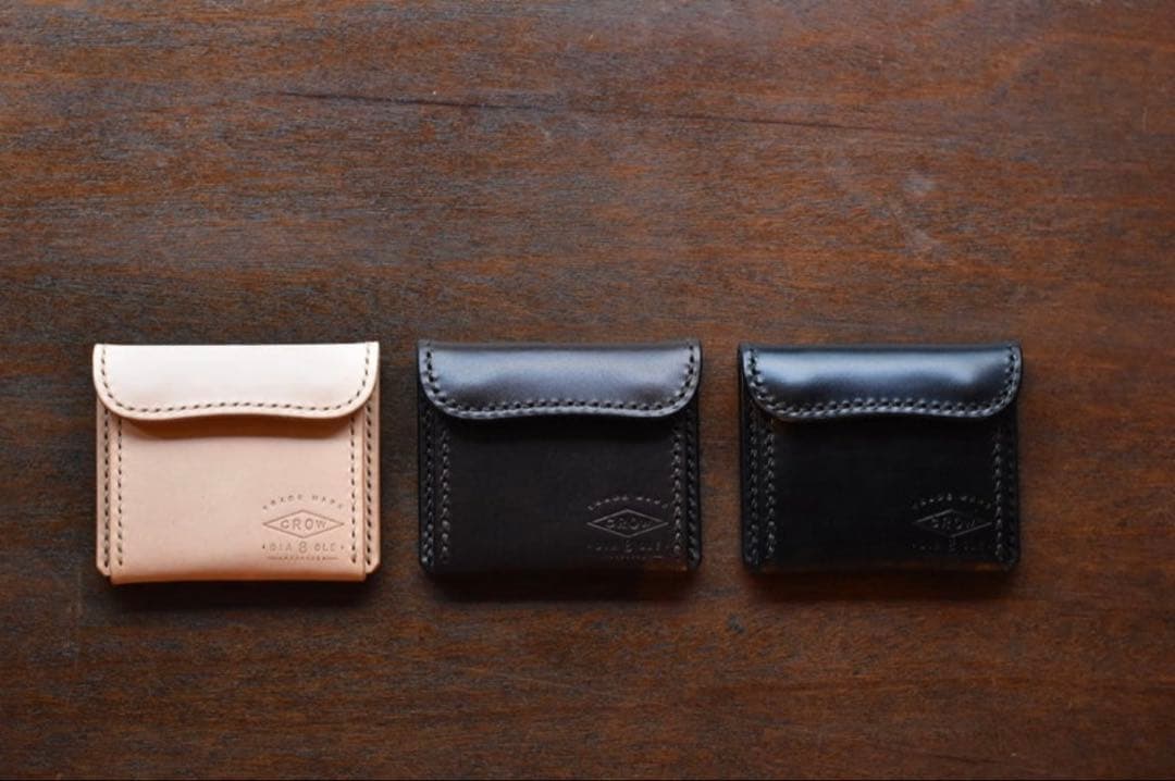 極美品　黒羽　CROW ベージュ ケース