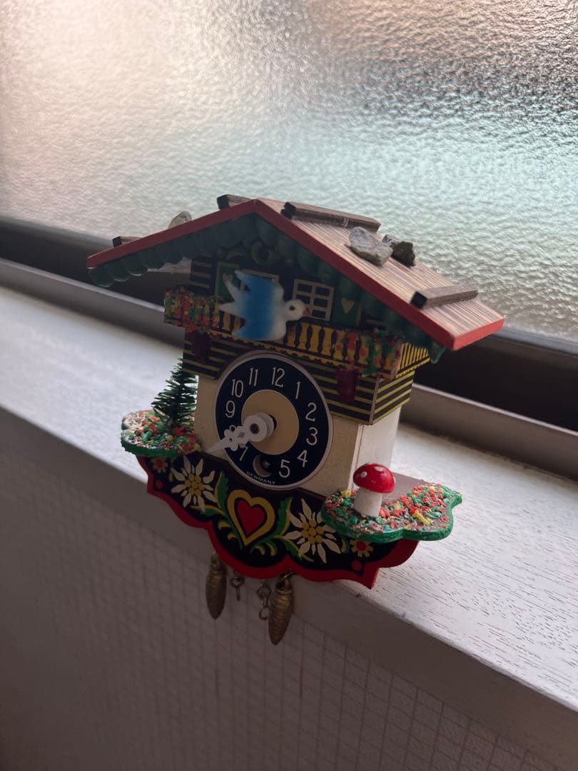 【西ドイツ/エングストラー社製】森の時計　ゼンマイ巻　ミニチュア鳩時計　掛け時計