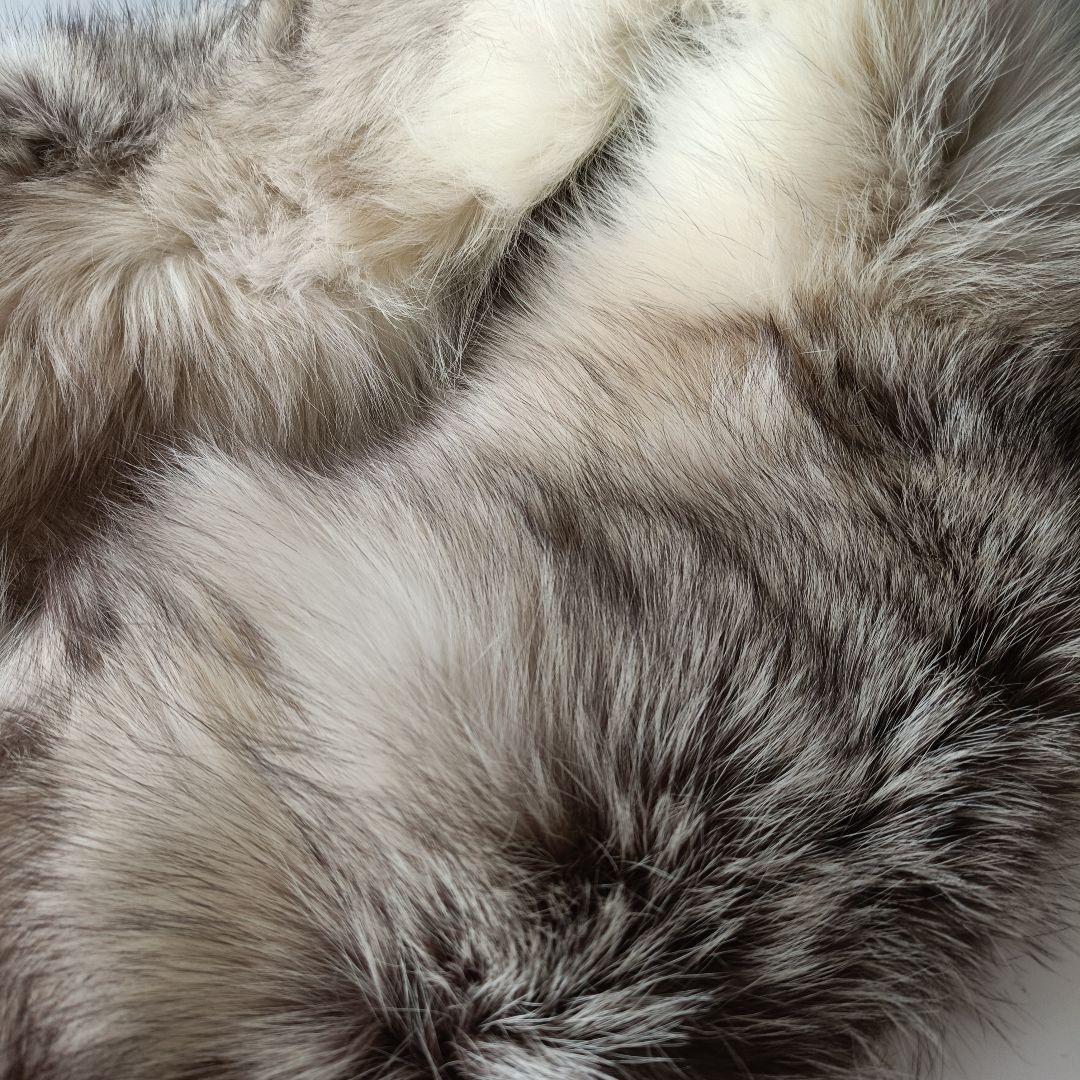 美品　SAGA FOX ファーショール グレー系