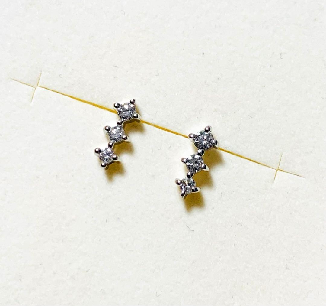 pt900 ダイヤモンド トリロジーピアス