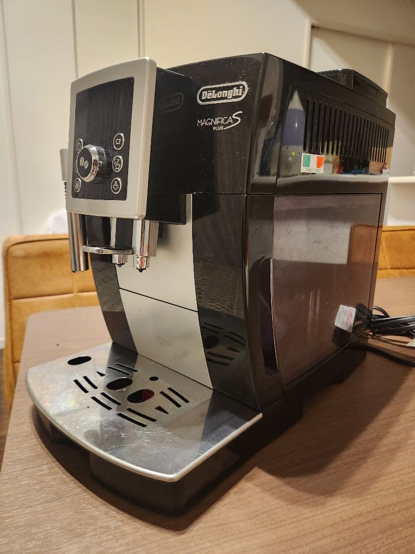 De'Longhi Magnifica S コーヒーメーカー