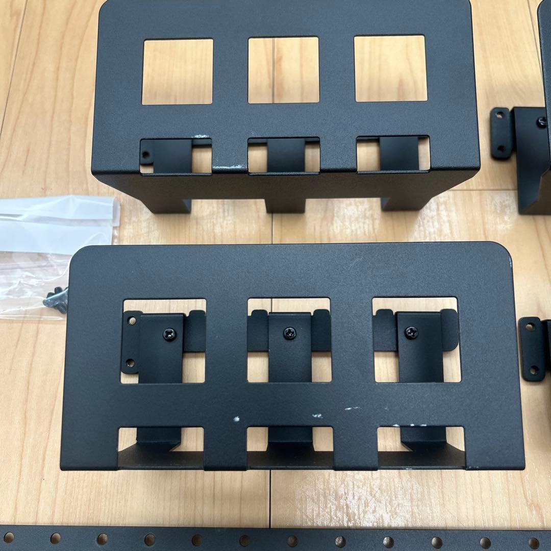 EQUALS WALL マルチデバイスホルダー