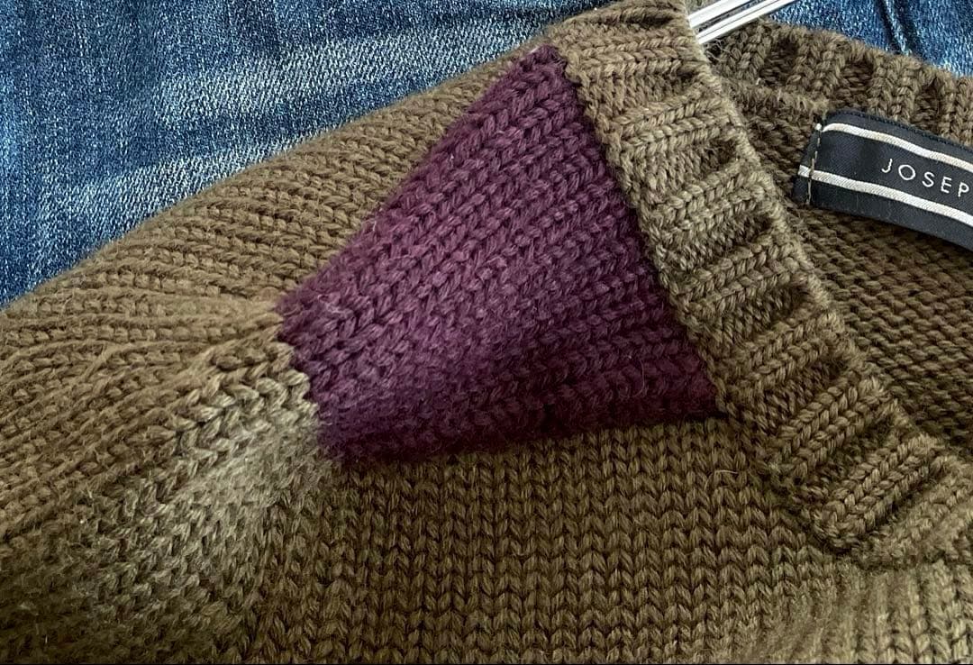 奈々氏 イギリス製　JOSEPH 微光沢　上質ウール100% 浅Vニット