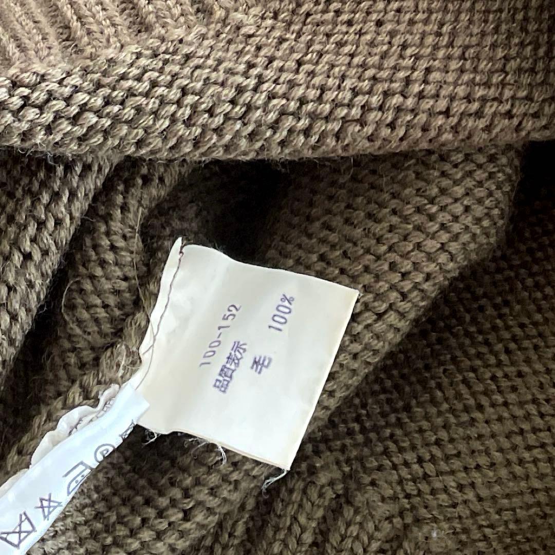 奈々氏 イギリス製　JOSEPH 微光沢　上質ウール100% 浅Vニット