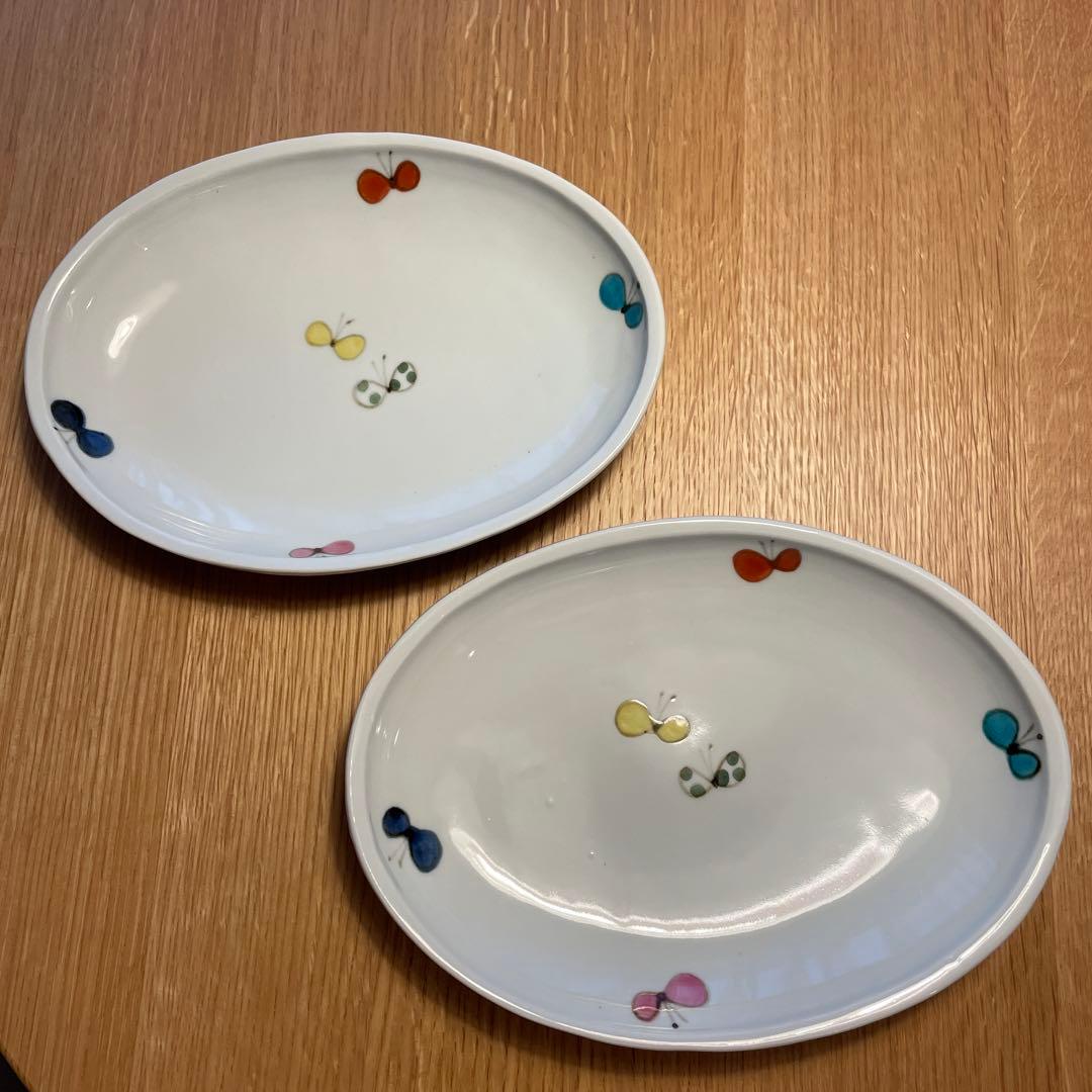 米満麻子さん　ちょうちょう模様の楕円形皿2枚セット