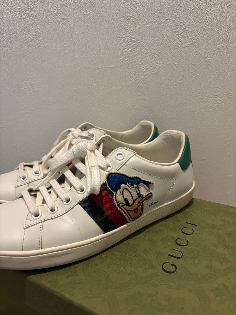 値下げしました！gucci スニーカー37ハーフ