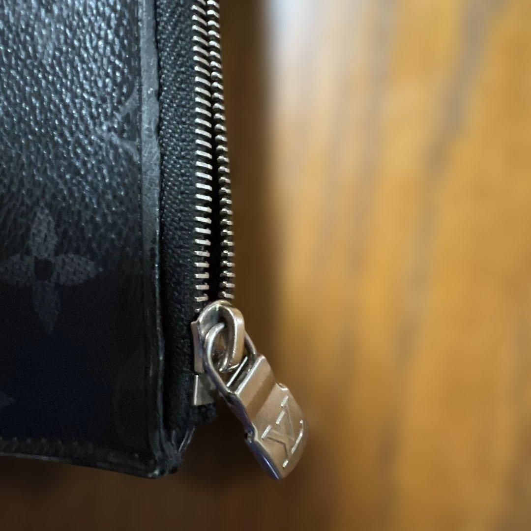 ルイ ヴィトン　カードホルダー モノグラム エクリプス ケース 小銭入れ