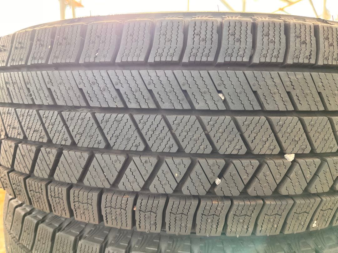 185/65R15 ブリヂストン　スタッドレス　4本セット