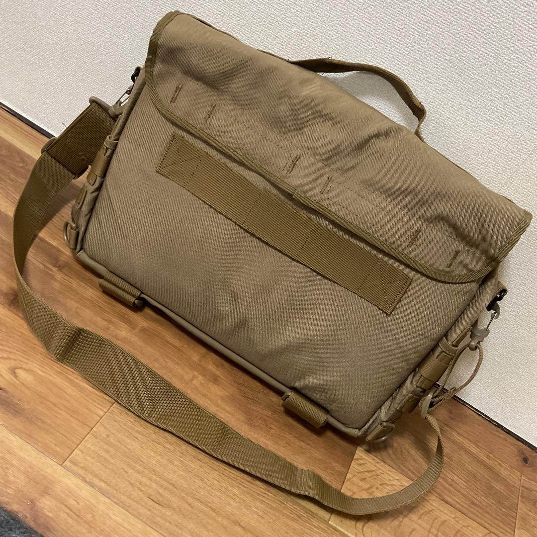 HAZARD4 MO.D メッセンジャーバッグ