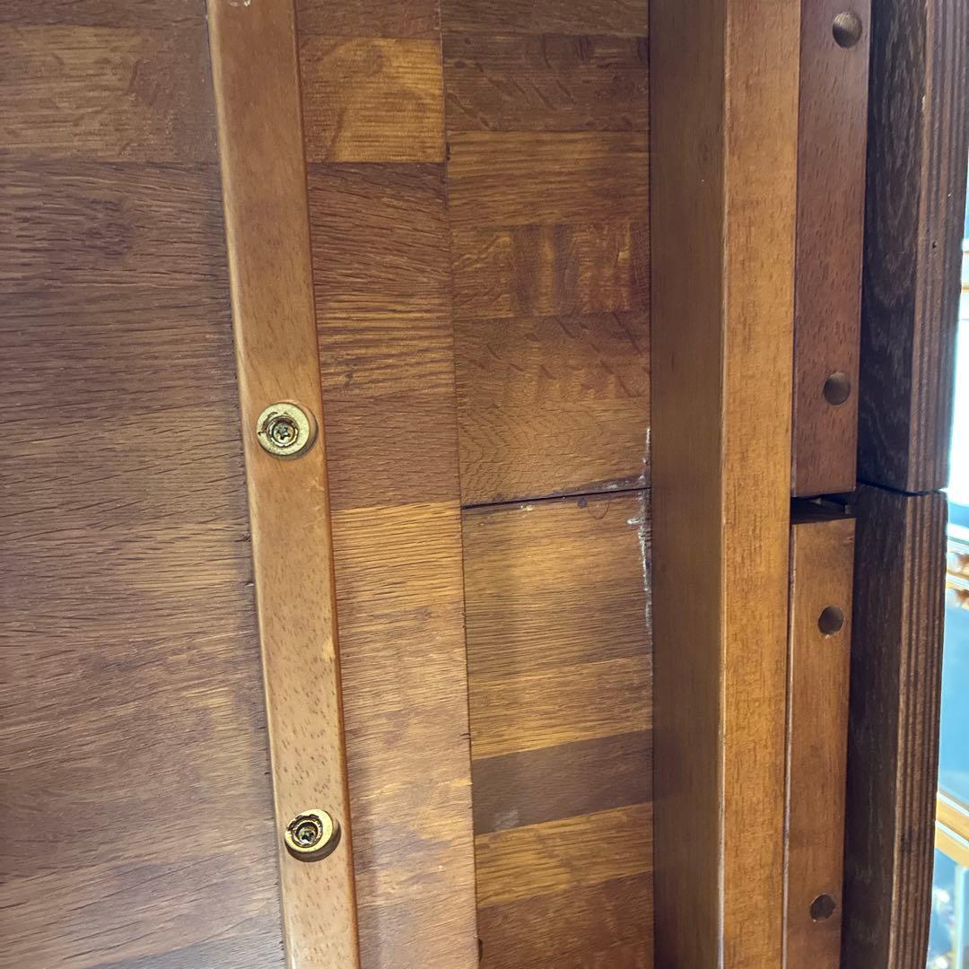 カリモク　木製オーバル型ダイニングテーブル