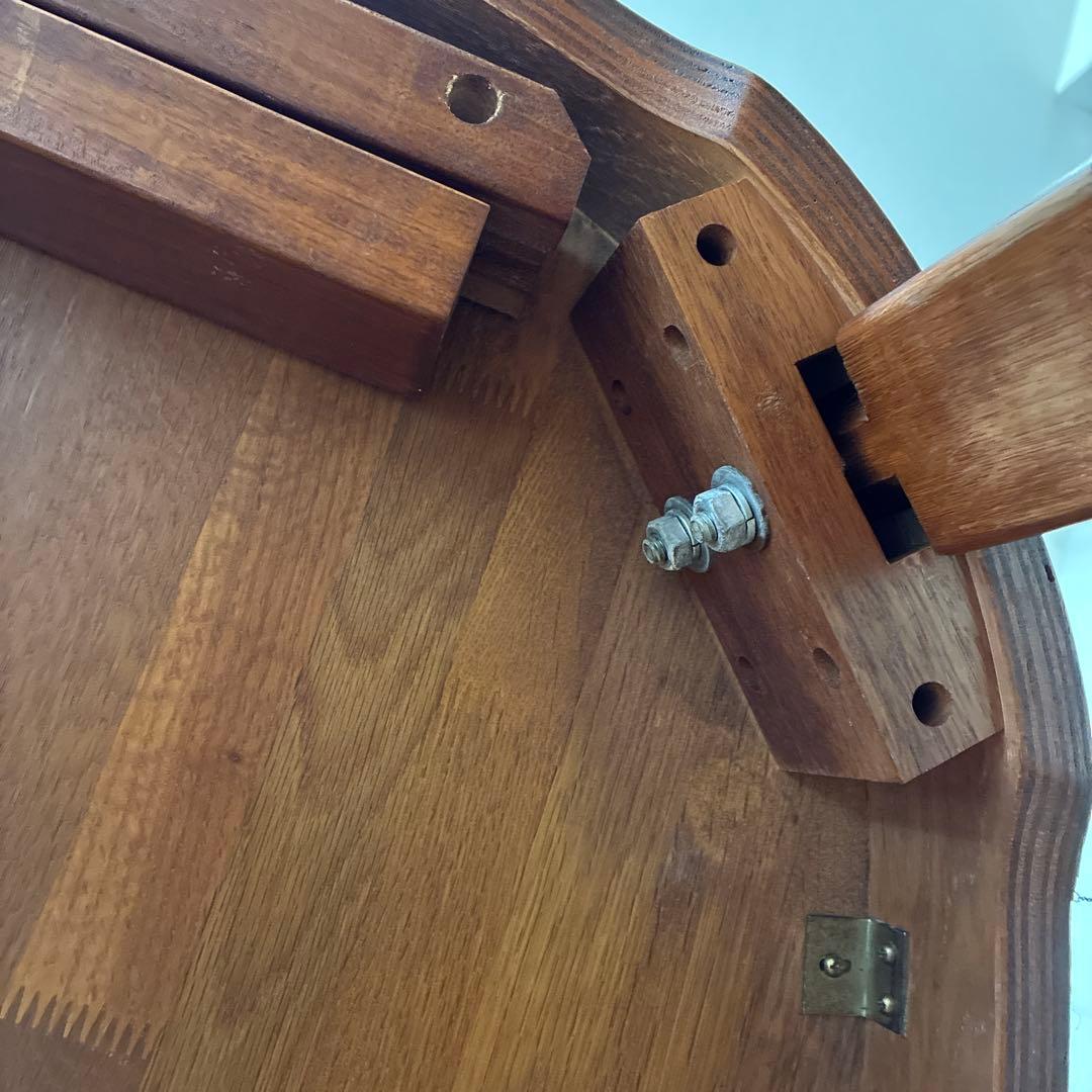 カリモク　木製オーバル型ダイニングテーブル