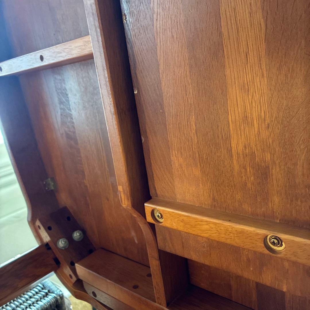 カリモク　木製オーバル型ダイニングテーブル