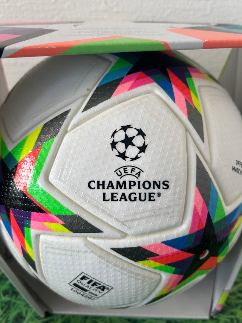 ☆新品☆送料無料☆ adidas(アディダス) フィナーレプロ☆サッカーボール☆