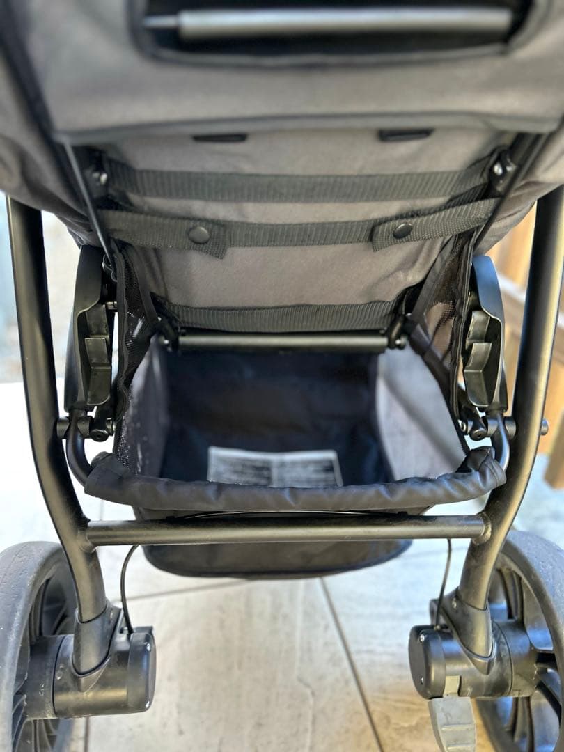 【美品】Joie ジョイー ベビーカー ライトトラックス4 トラベルシステム対応