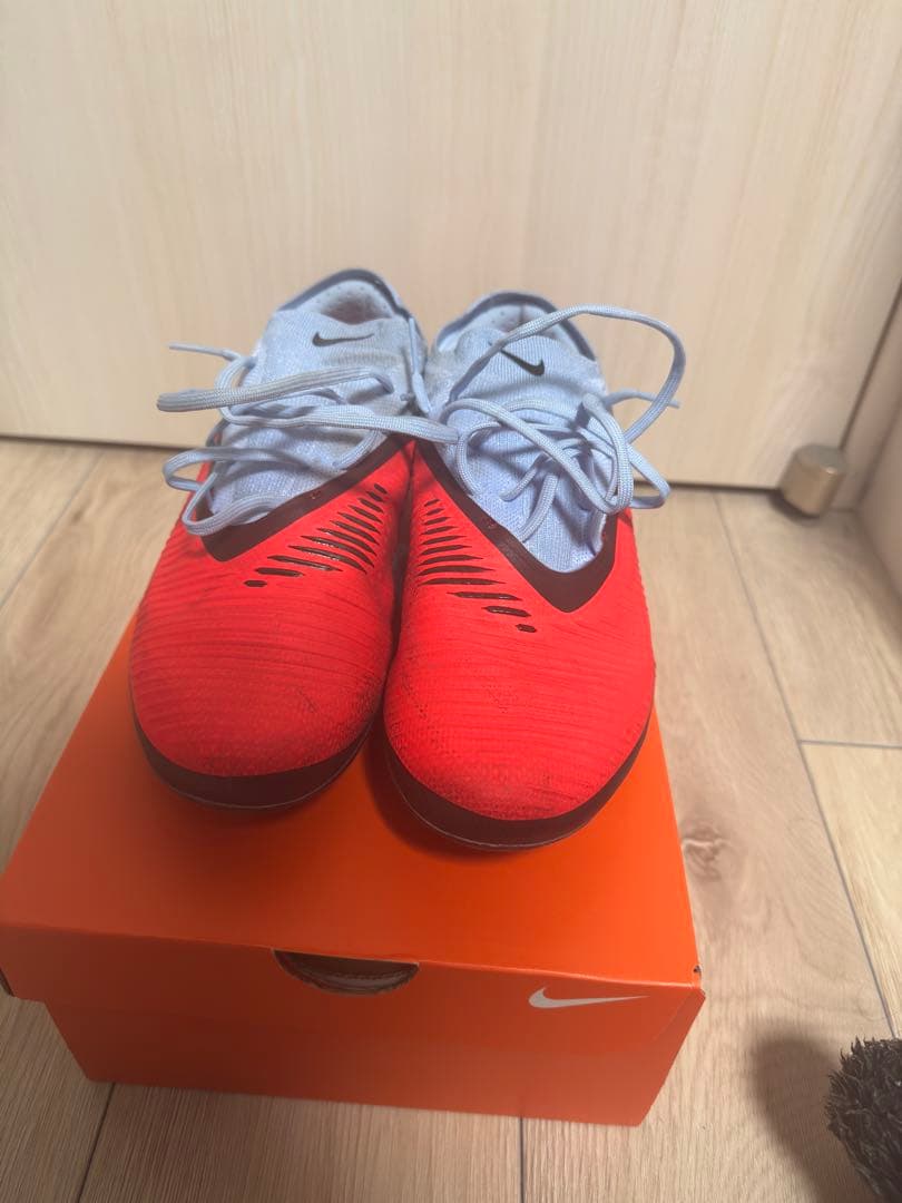 ナイキ ファントム6 LOW プロ AG-PRO