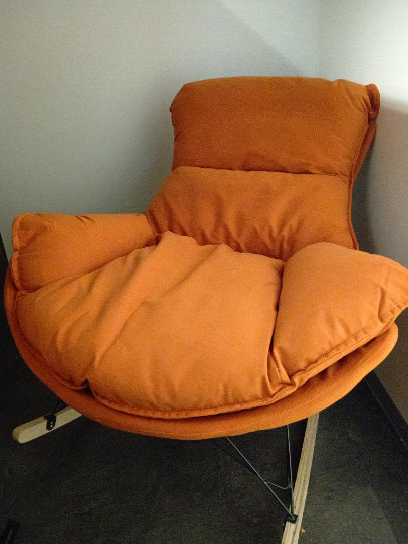 【日本未発売】ロッキングチェア ソファ・チェア オッドマン付き 北欧風