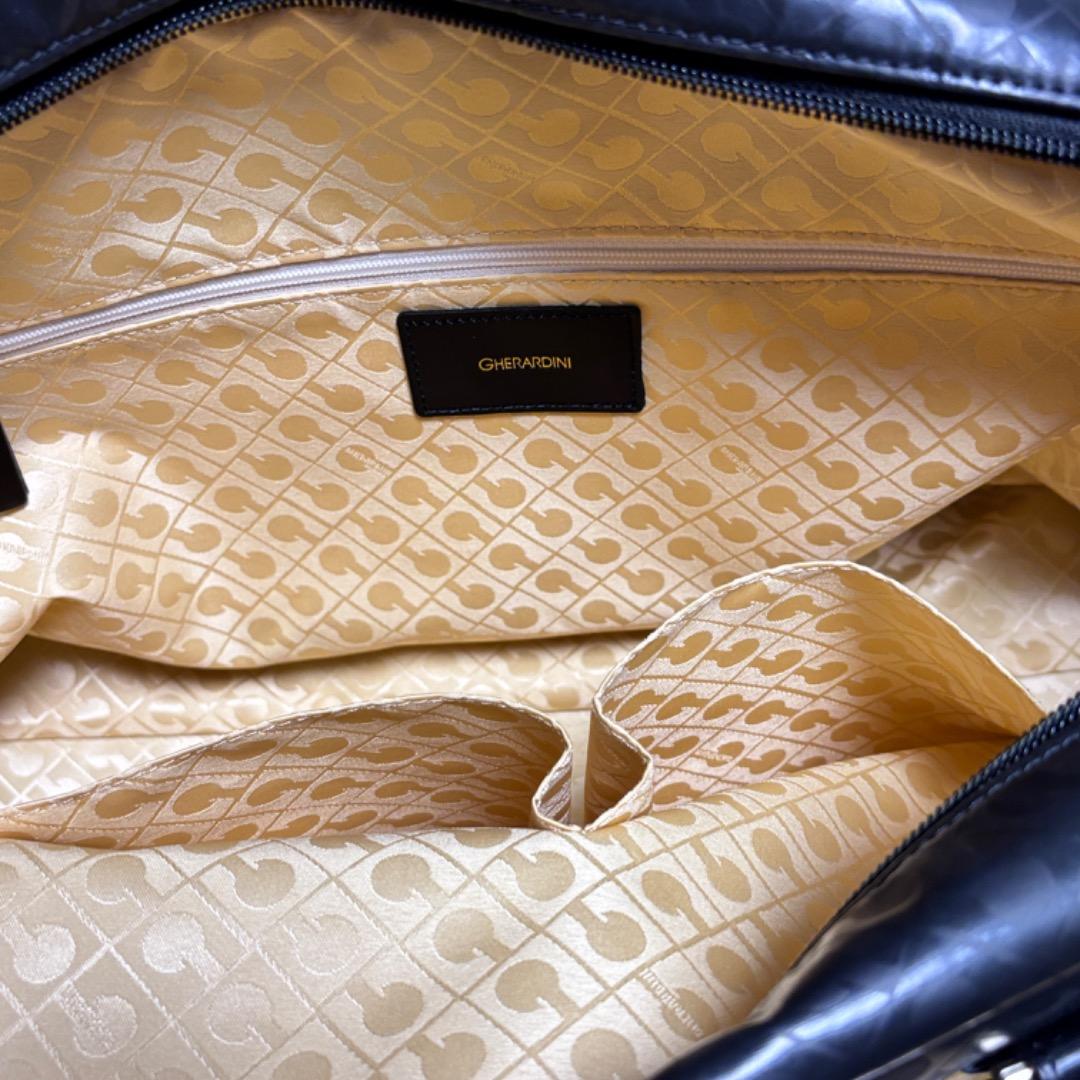 美品【ゲラルディーニ GHERARDINI】ソフティ ボストンバッグ　肩がけ 黒