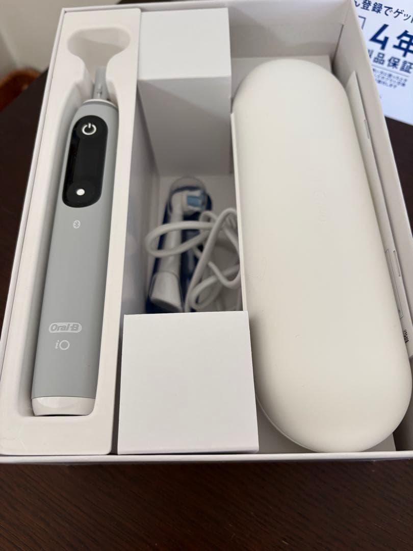 Oral-B iO Series 6 Grey Opal 本体