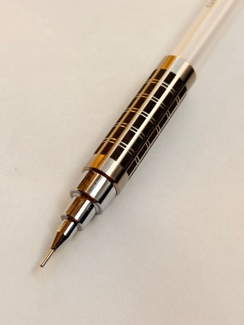 グラフ1000 カスタムグリップ シャープタンク　蝕刻　チタン