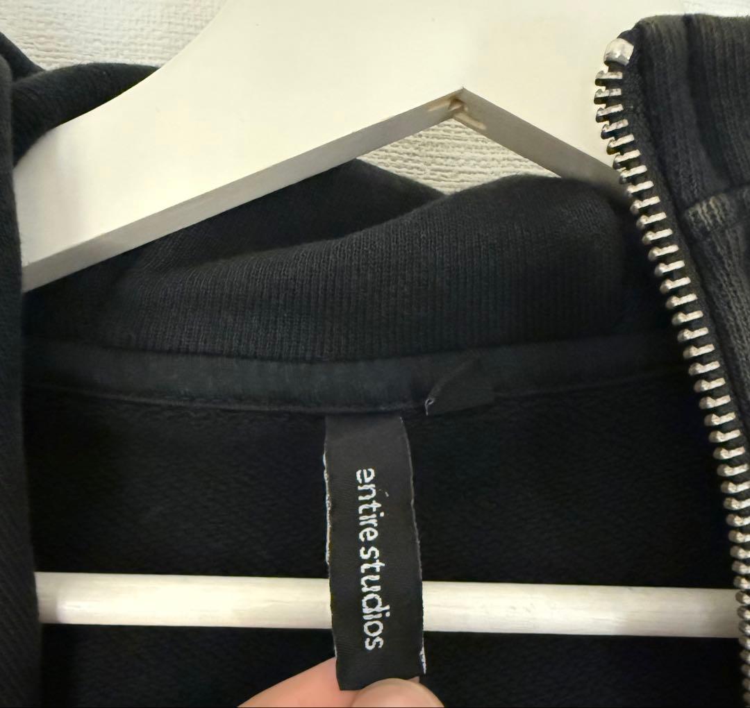 【r】entire studios full zip