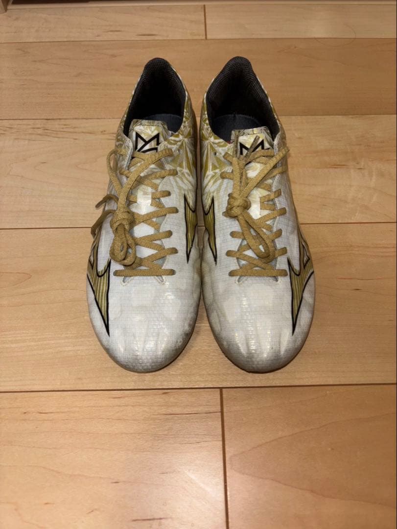MizunoサッカースパイクMIZUNOアルファエリート最終お値下げ中❗️❗️