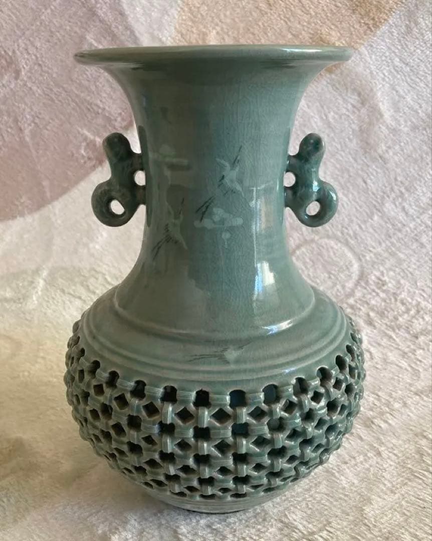 青磁壺　陶磁器　骨董　アンティーク　韓国