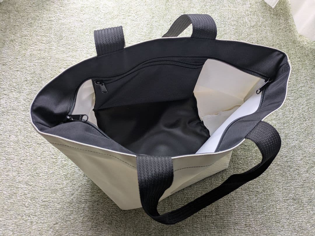 エルベシャプリエナイロン舟形ML1028N