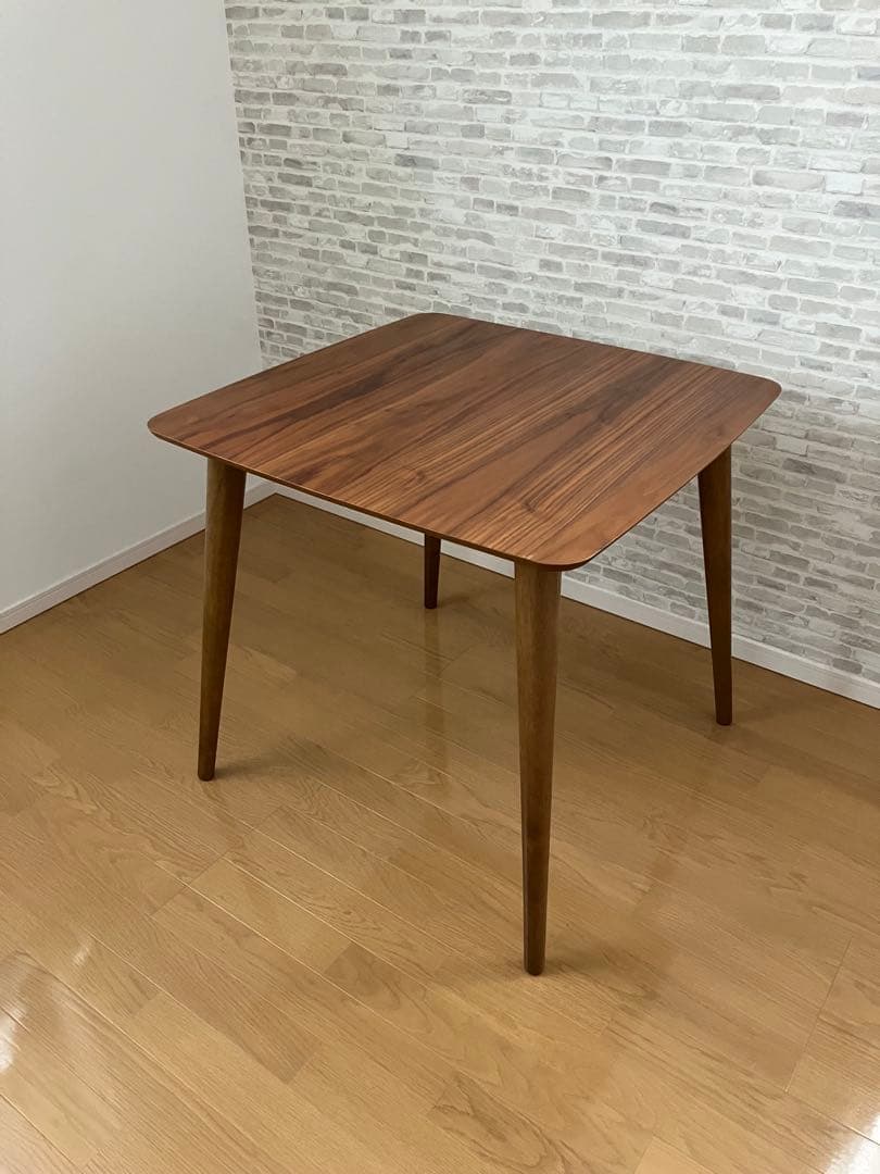 AZUMAYA デザイン　ダイニングテーブル