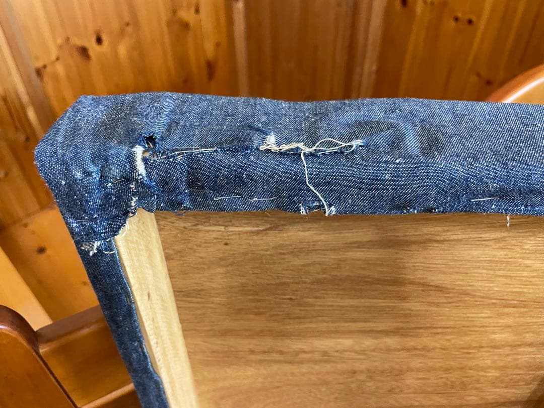 本格！木製シングルベッドフレーム 彫刻入り