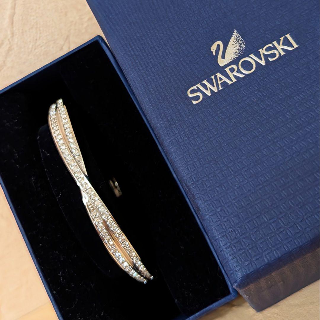 スワロフスキー エディスバングル Swarovski Edith Bangle