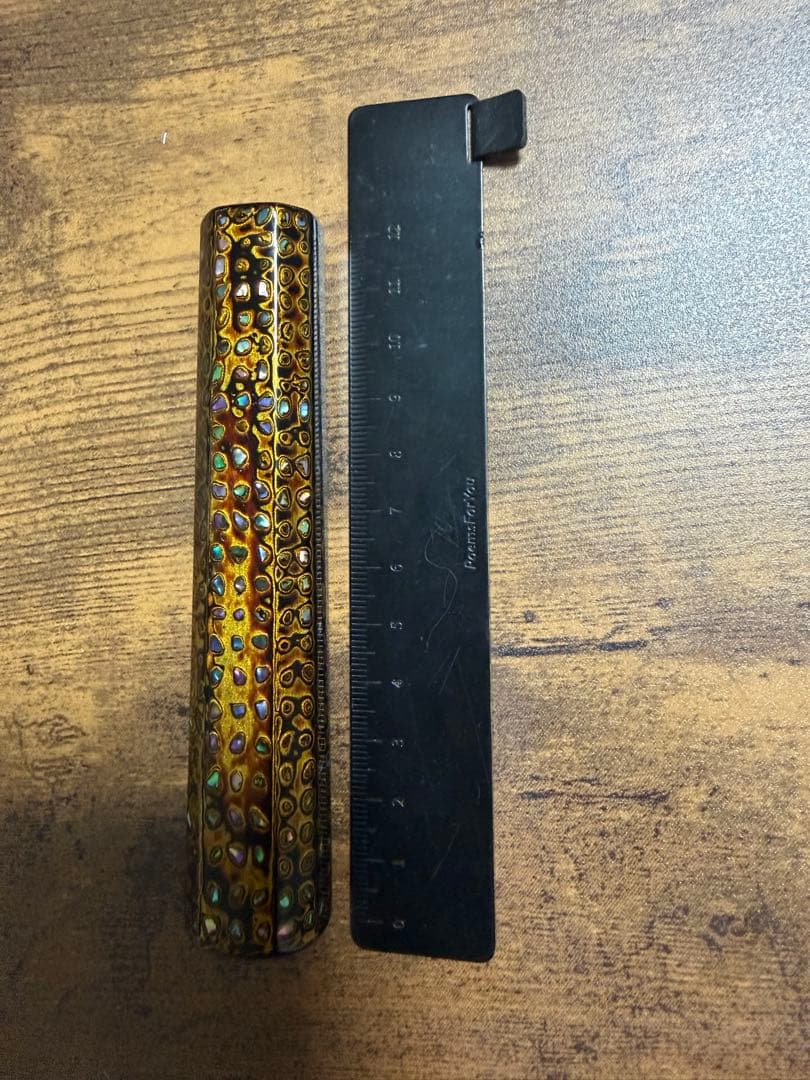 包丁の柄　漆器　螺鈿　八角柄