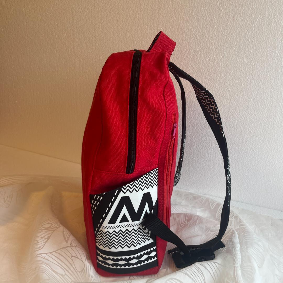 ハワイアンなリュックサック（深紅と黒のタパ）