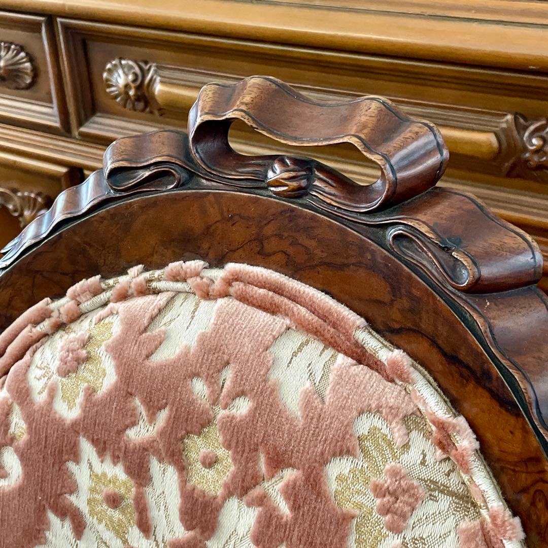 r1063 イタリア製 アームチェア 伝統的なクラシックなデザイン