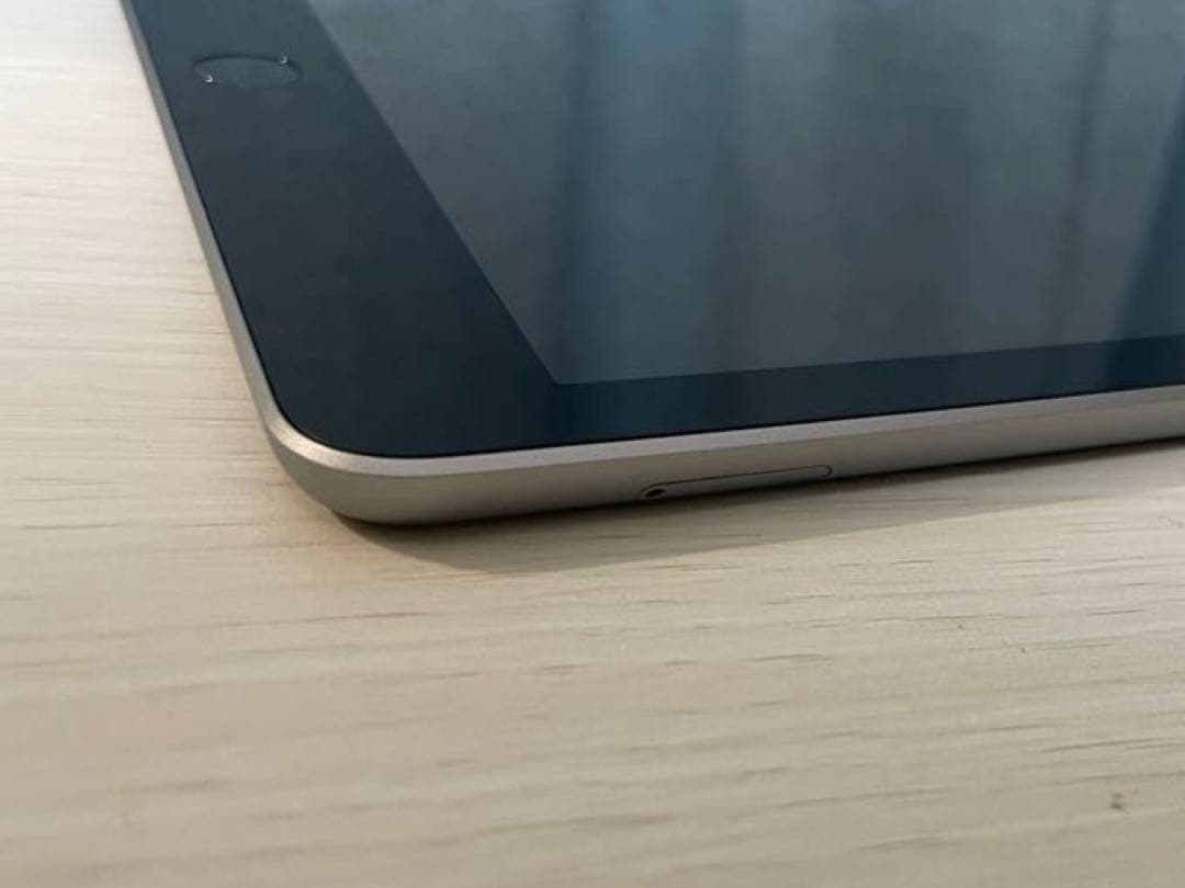 Apple iPad 第5世代 32GB