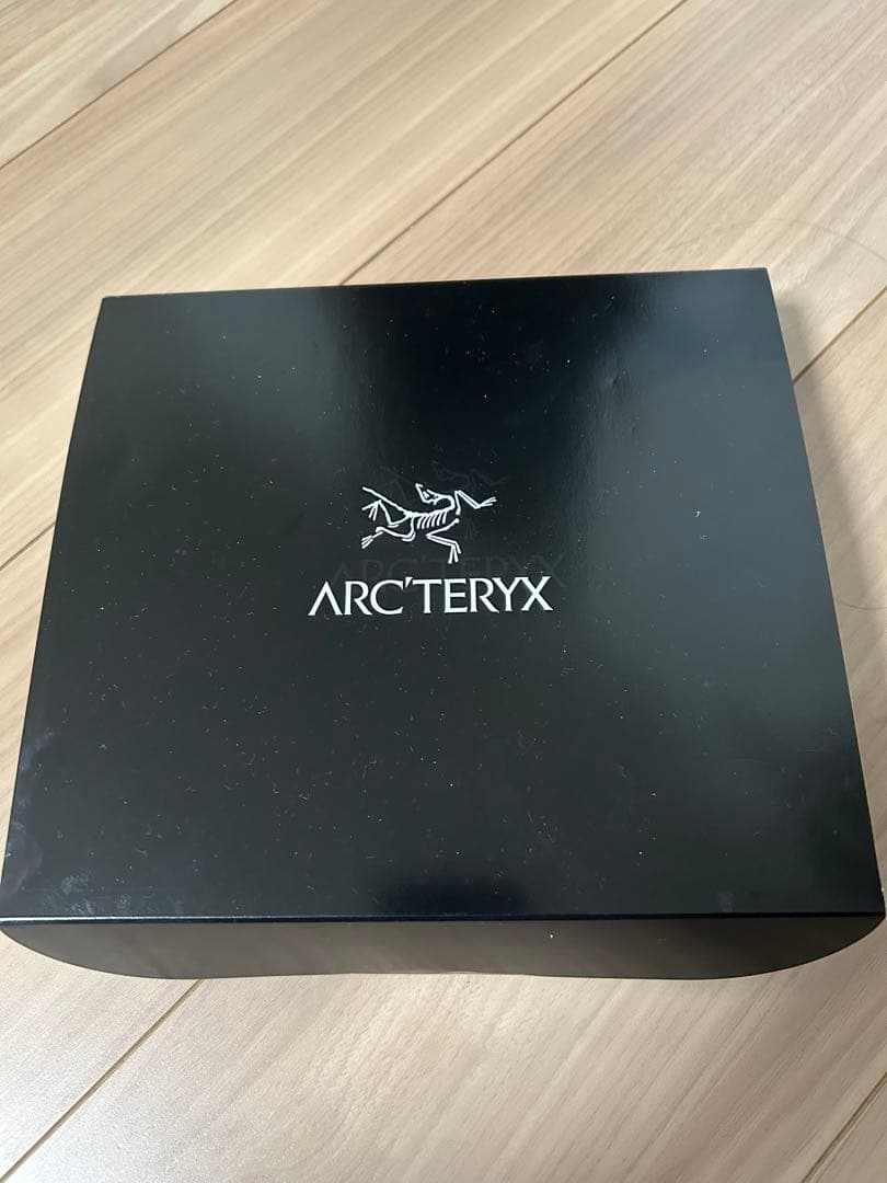 【限定】ARC'TERYX オリーブグリーン タオル