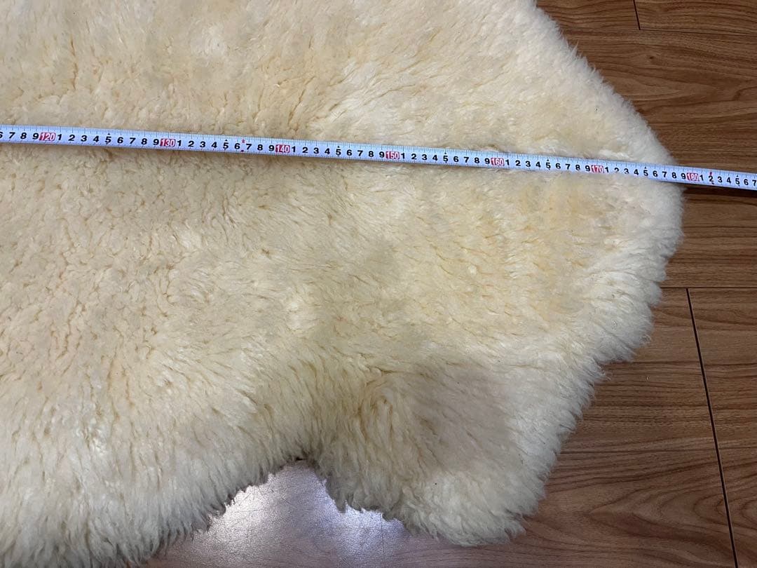 BOWRON/ボウロン　天然ムートンラグ