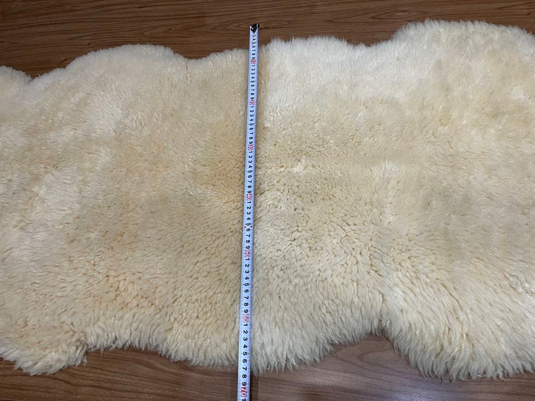 BOWRON/ボウロン　天然ムートンラグ