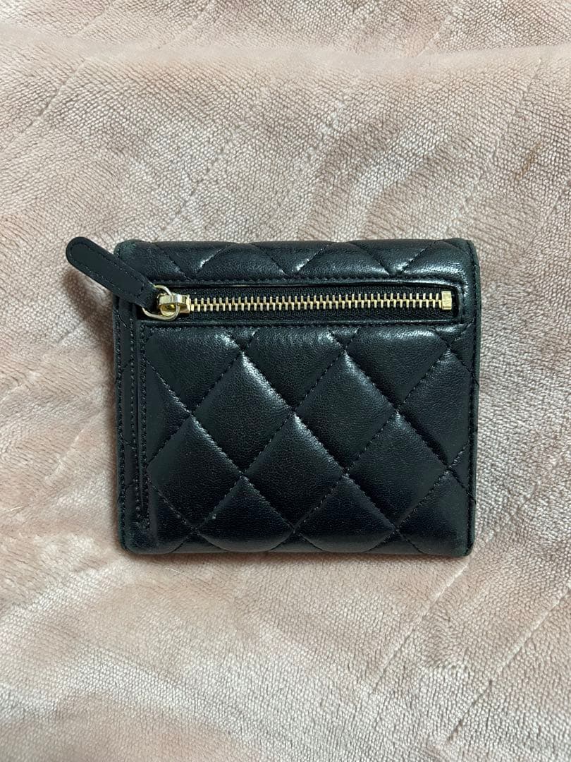 CHANEL ラムスキン 財布