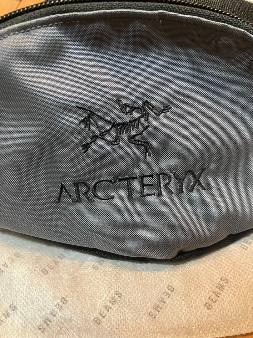 【未使用】アークテリクス×ビームス別注アーバンファニー廃盤モデル ブラックグレー