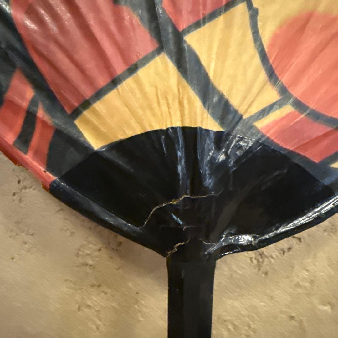 特大　和紙　漆　団扇　浮世絵風デザインの扇子