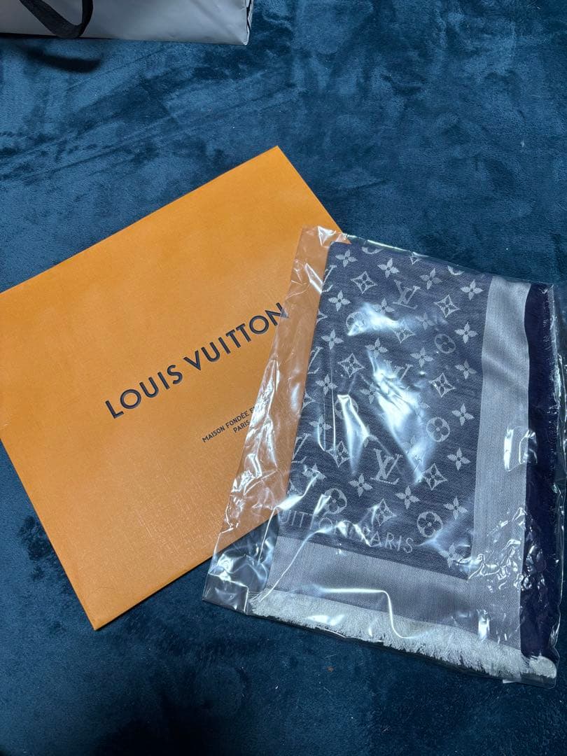 Louis Vuitton モノグラムマフラー ネイビー/シルバー