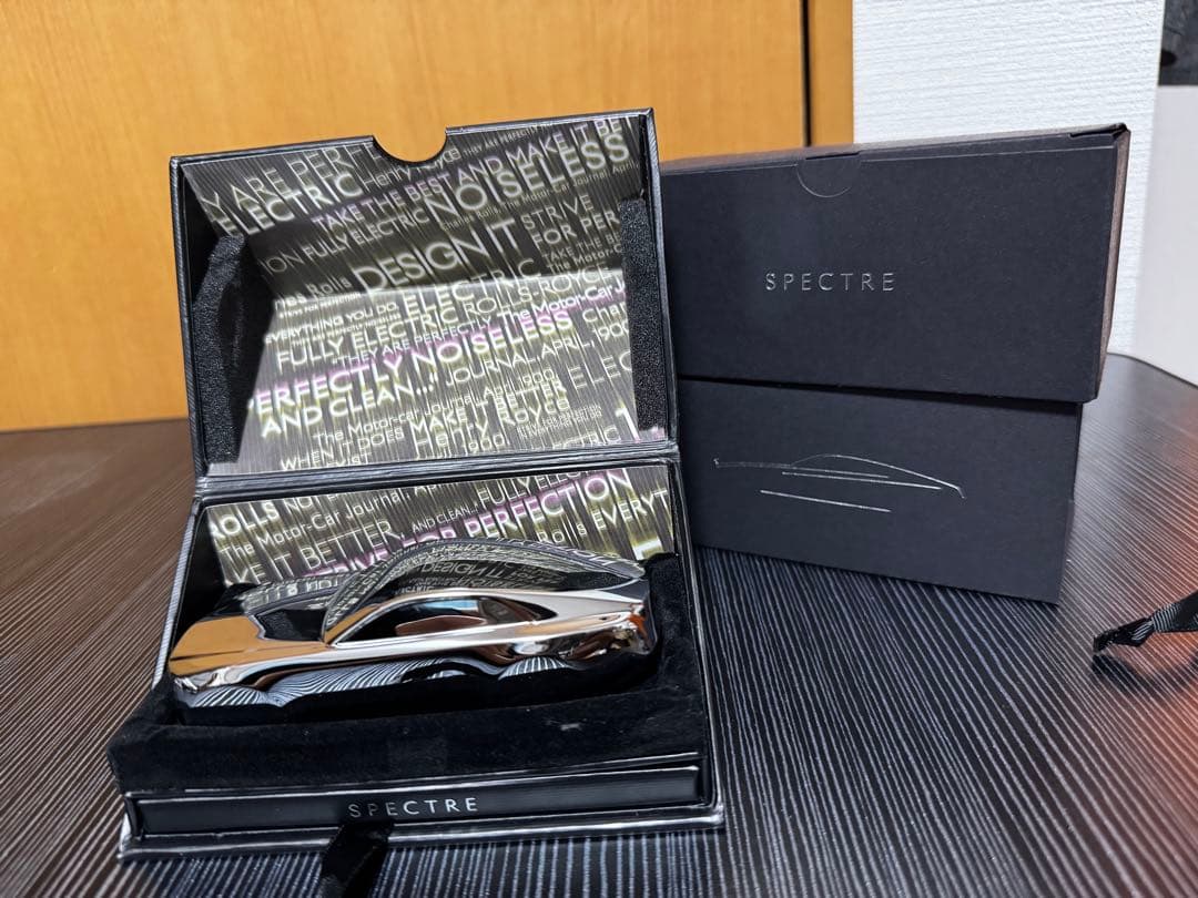 ロールスロイス 正規ノベルティ 置物