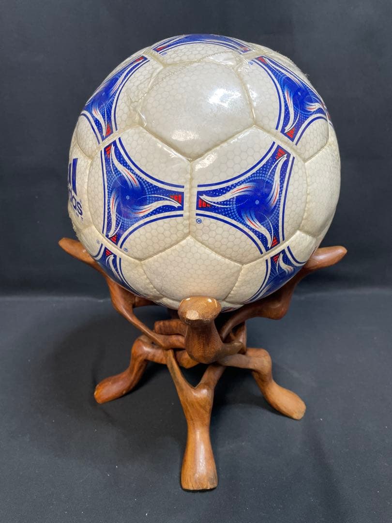 FIFAワールドカップ1998フランス 公式試合球Adidas 1262