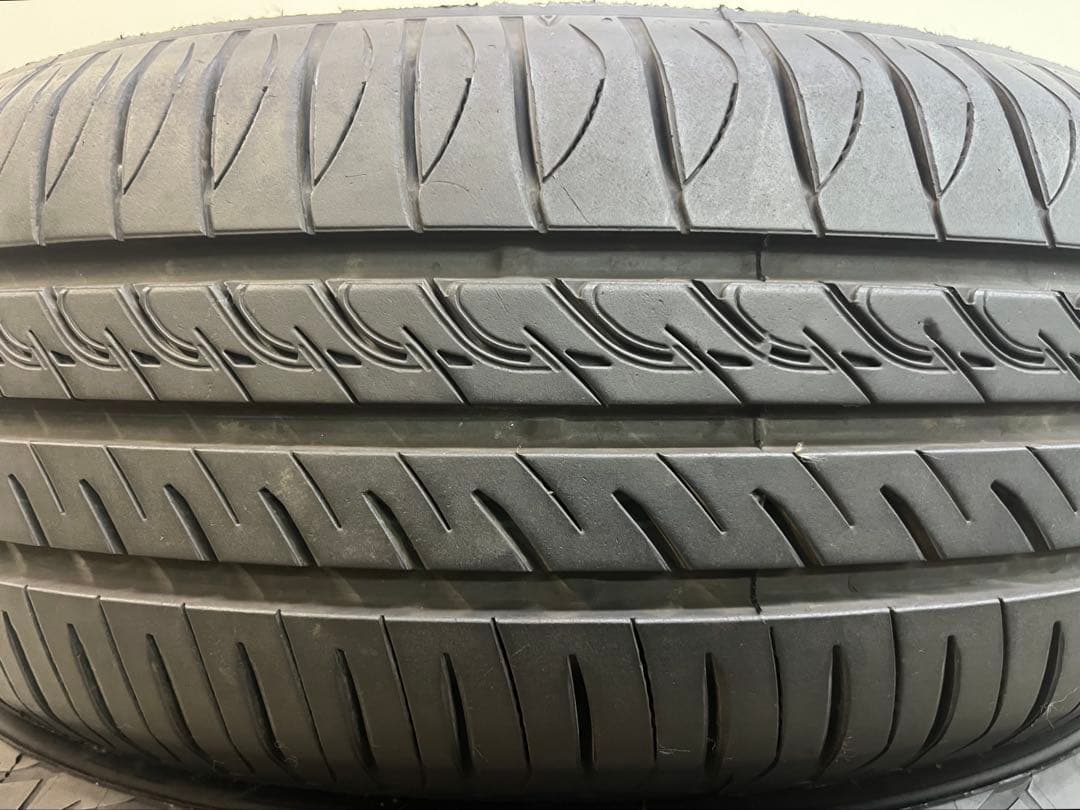 195/65R15 国産‼️ バリ山✨ ノーマルタイヤ 4本