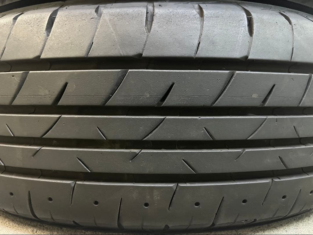 195/65R15 国産‼️ バリ山✨ ノーマルタイヤ 4本